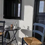 Вилла The Artist House