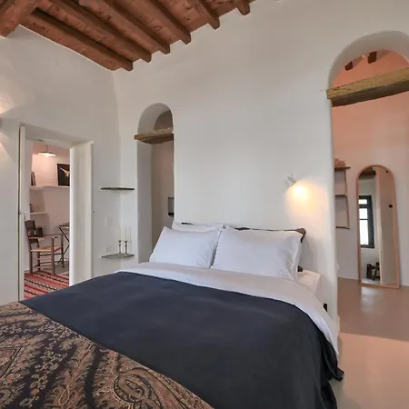 The Artist House Villa *