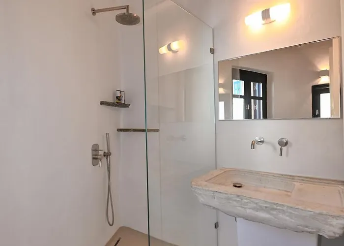 Villa The Artist House